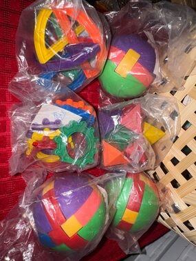 Multicolor Party Game and IQ Puzzle Balls & Shape Set - Educational Play Toy